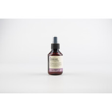 Spray restructurant cu extract de germeni de grau - INSIGHT